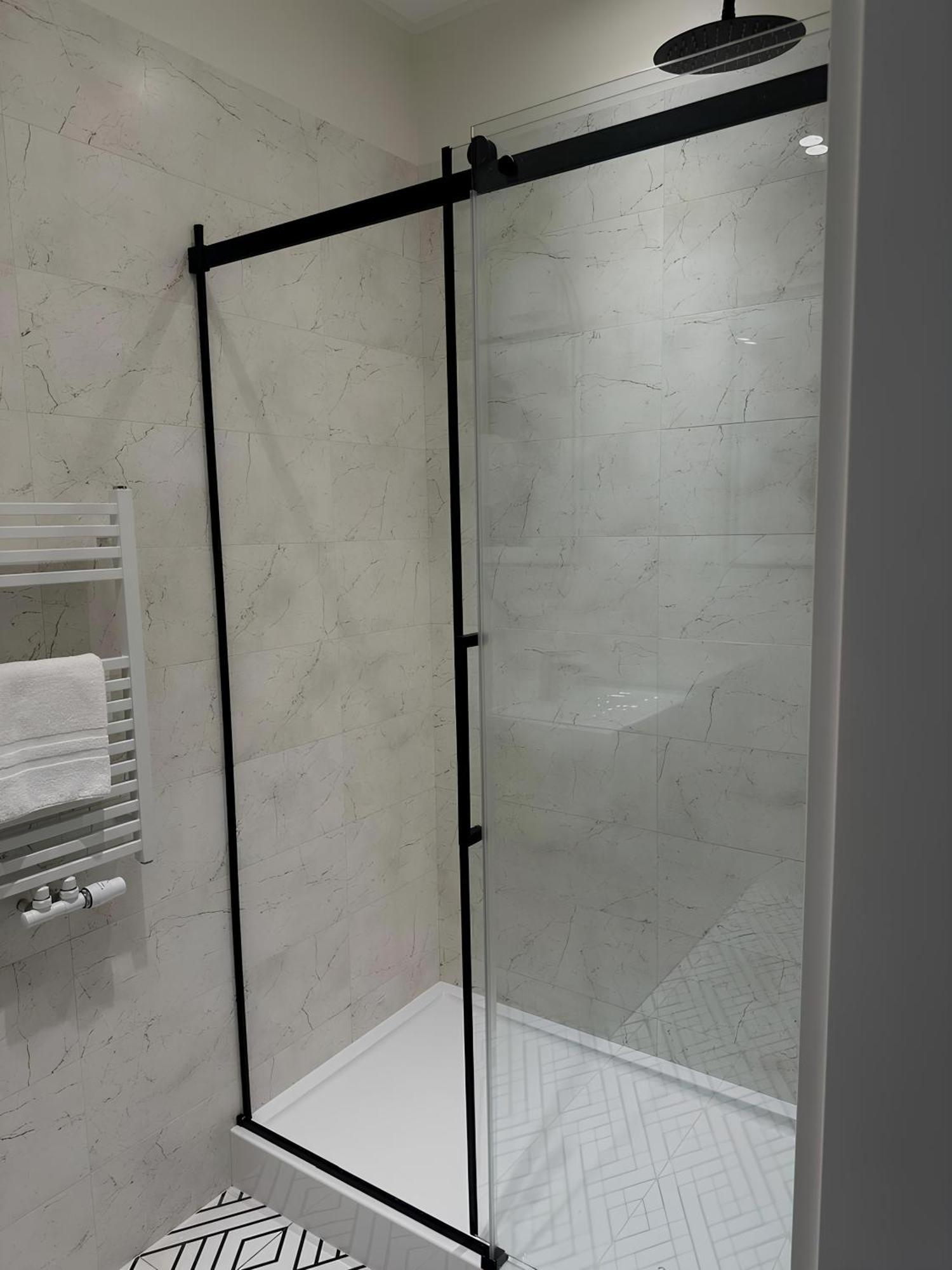 Flatbook - City Center Apartments Granaria غدانسك الغرفة الصورة